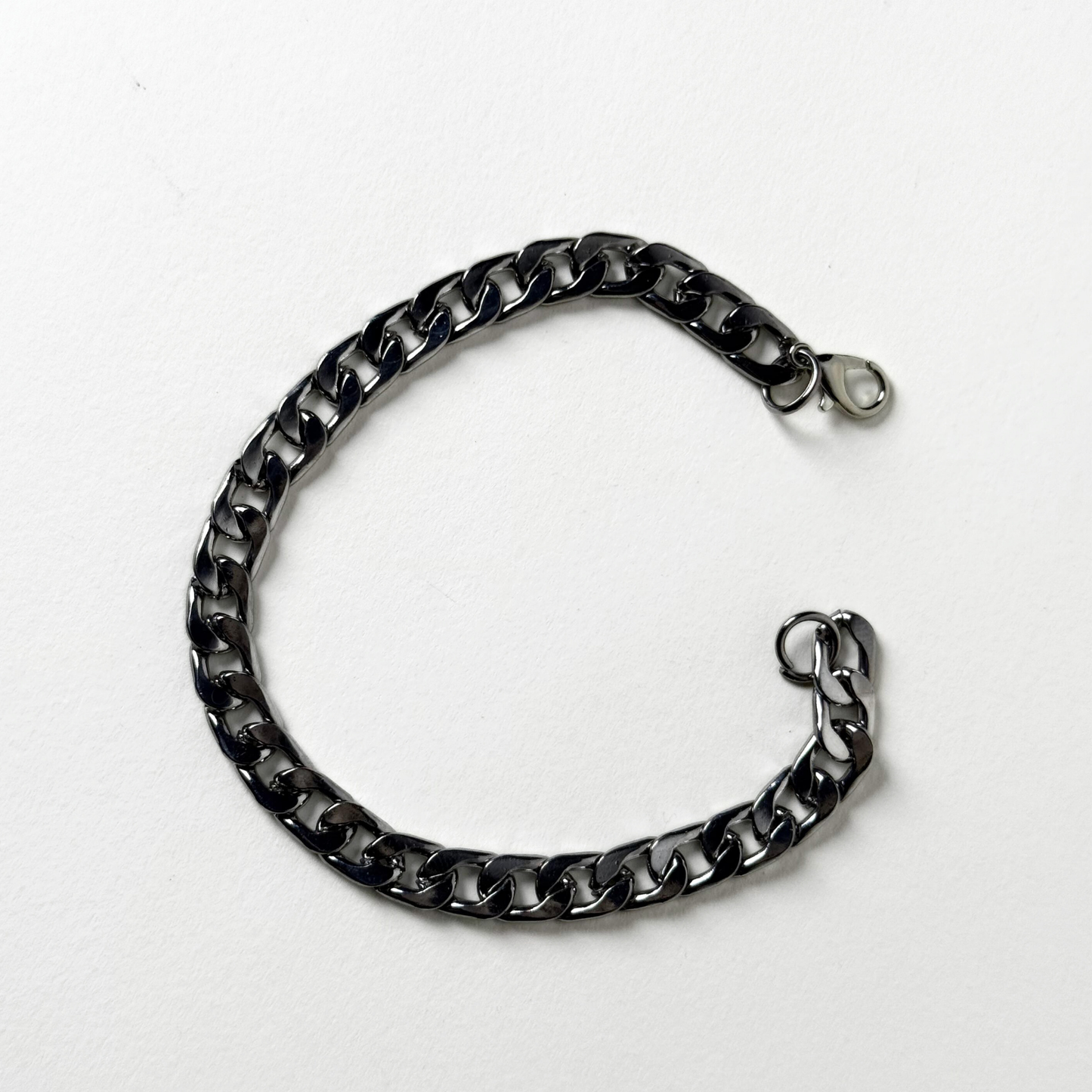Bold Bracelet For Mens & Womens With Free Home Delivery